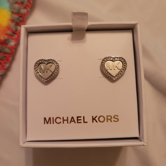 NWT MK Silver Heart Studs - Picture 1 of 3